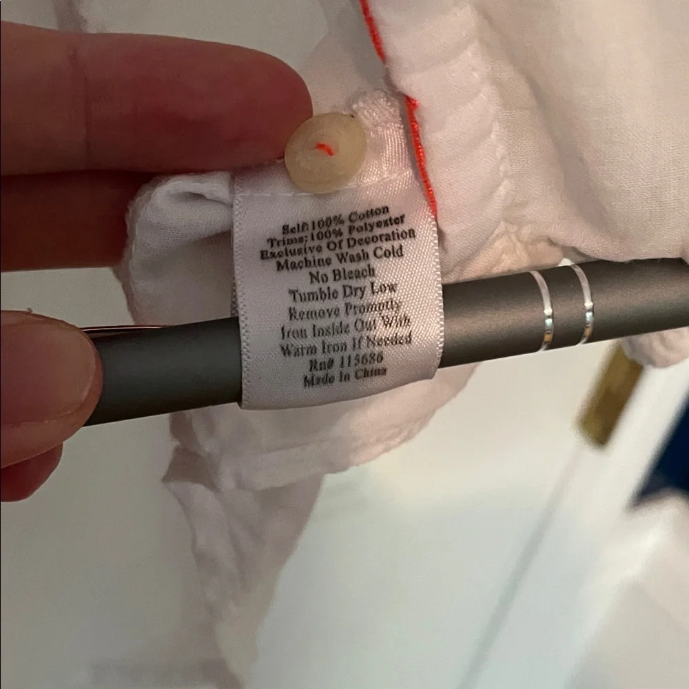 Johnny Was White Button-Down Blouse with Teal Embroidery - Picture 5 of 5